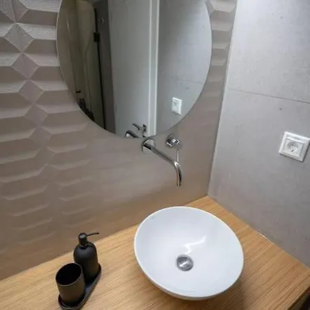 Cozy For 4 Persons Piraeus