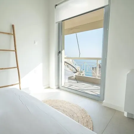 Cozy For 4 Persons * Piraeus