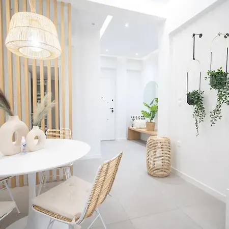 Cozy For 4 Persons Apartment *