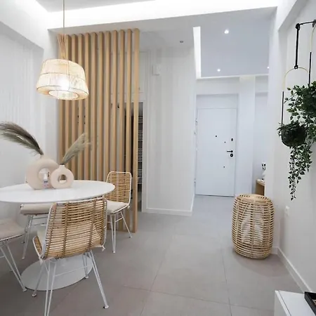 Apartment Cozy For 4 Persons Piraeus