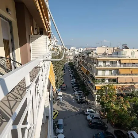 Apartment Cozy For 4 Persons Piraeus